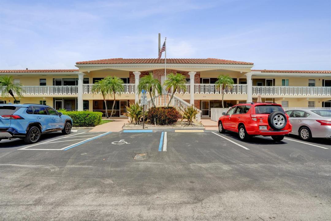 2121 NE 68TH Street 202, Fort Lauderdale, Florida 33308, Stati Uniti