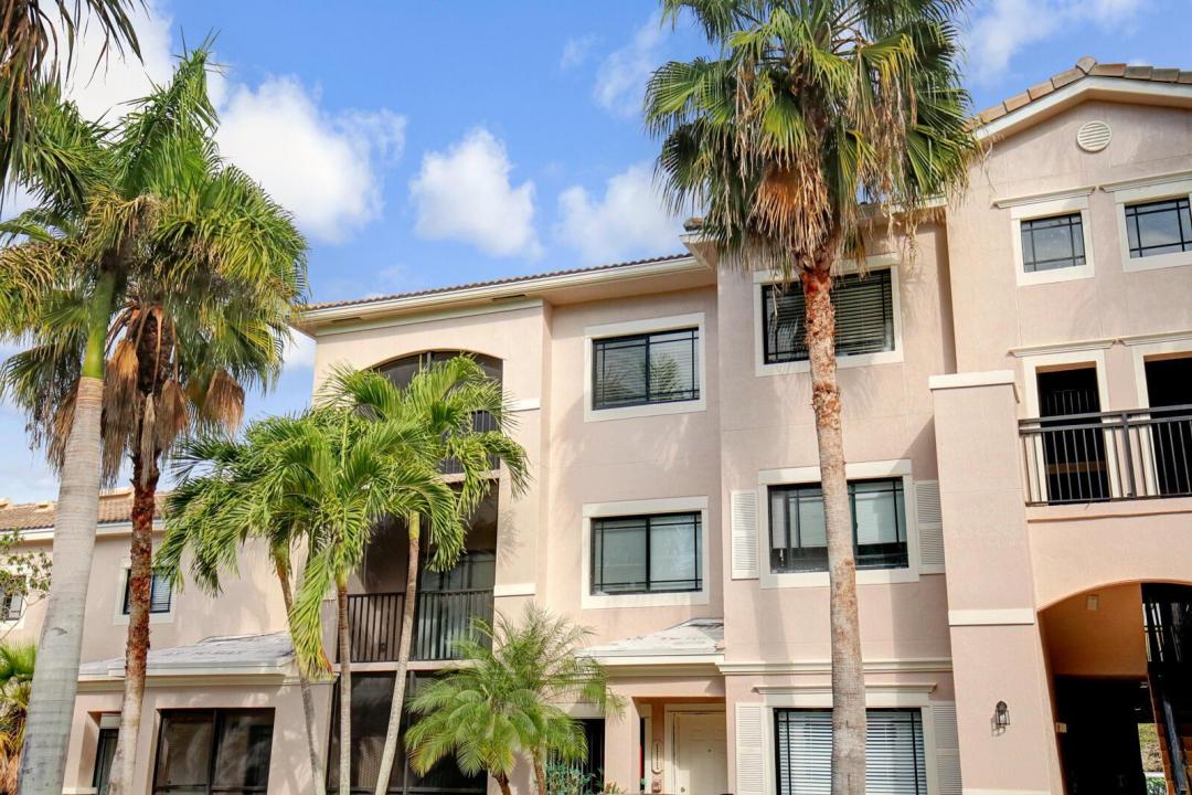 2801 SARENTO Place 304, Palm Beach Gardens, Floride 33410, États-Unis