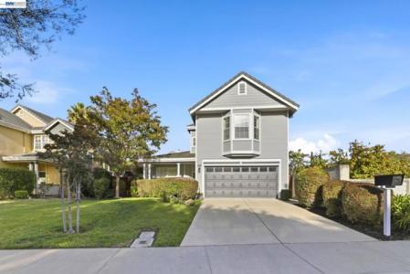 Cambridge Way, Union City, Californie 94587-5913, États-Unis