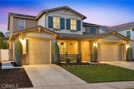 Midtown Court, Saugus, Калифорния 91350, Соединенные Штаты