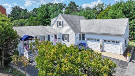 1682 Douglas Avenue, North Providence, Rhode Island 02904, Stati Uniti