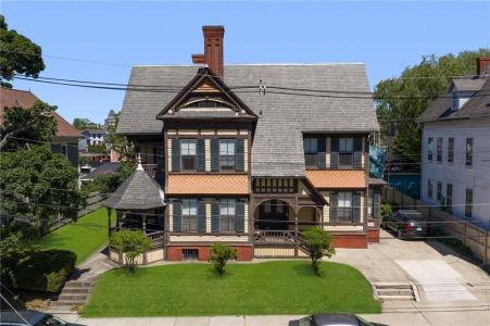 20 Bainbridge Avenue, Providence, Rhode Island 02909, USA