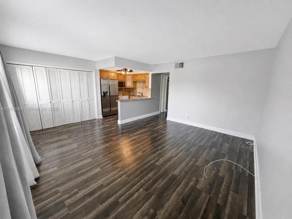 4050 NE 12th Ter 11-1, Oakland Park, Floride 33334, États-Unis