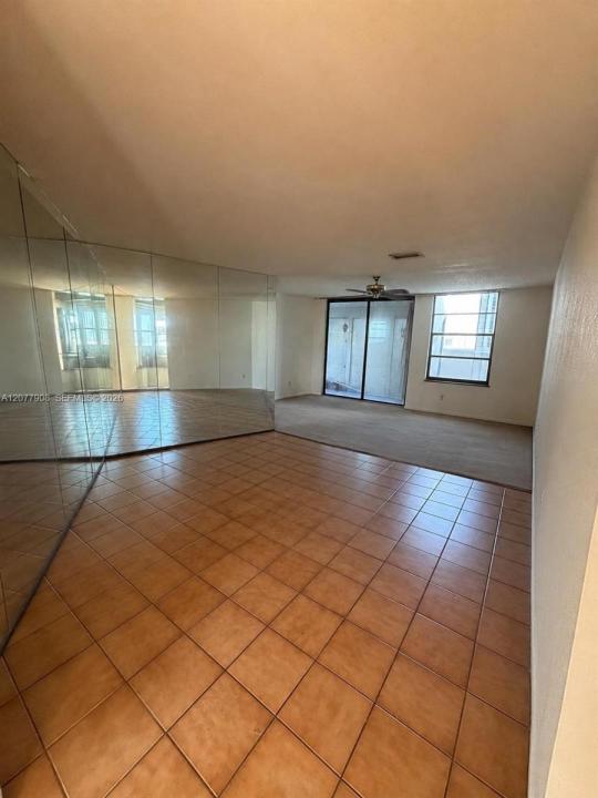 20500 W Country Club Dr 818, Aventura, Флорида 33180, Соединенные Штаты