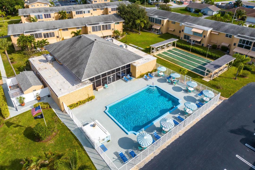 108 NE 20TH NE Avenue 201, Boynton Beach, Floride 33435, États-Unis