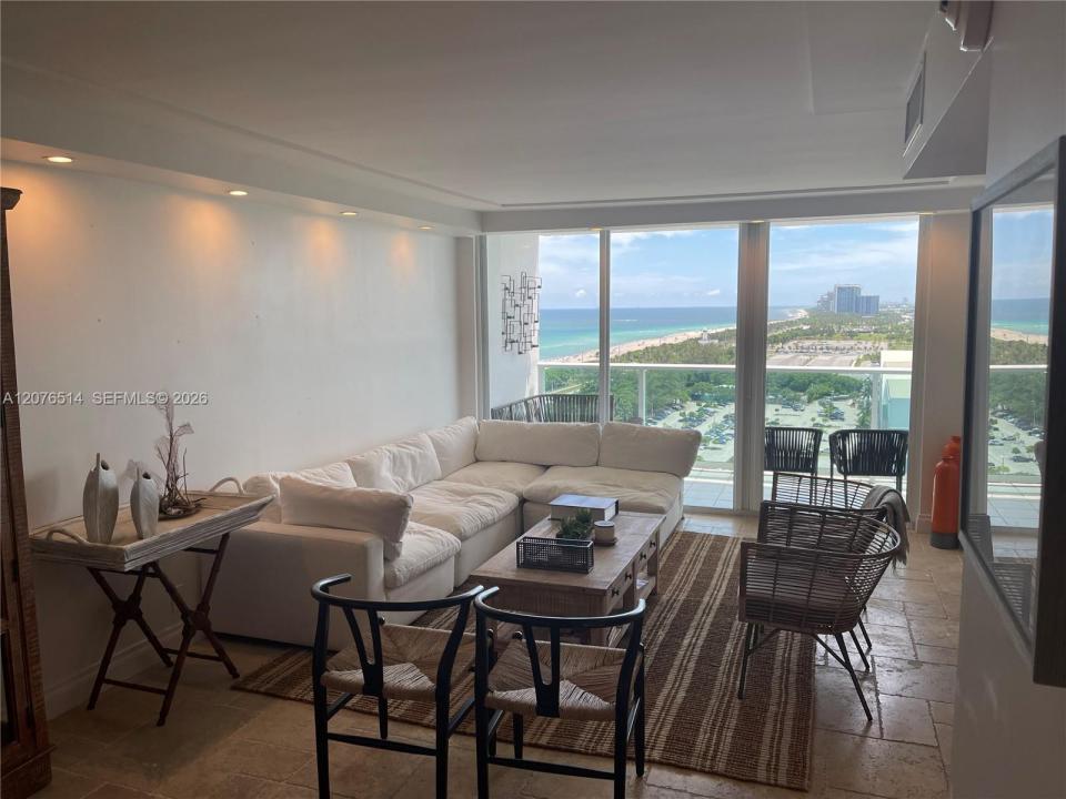 100 Bayview Dr 1924, Sunny Isles Beach, Floride 33160, États-Unis