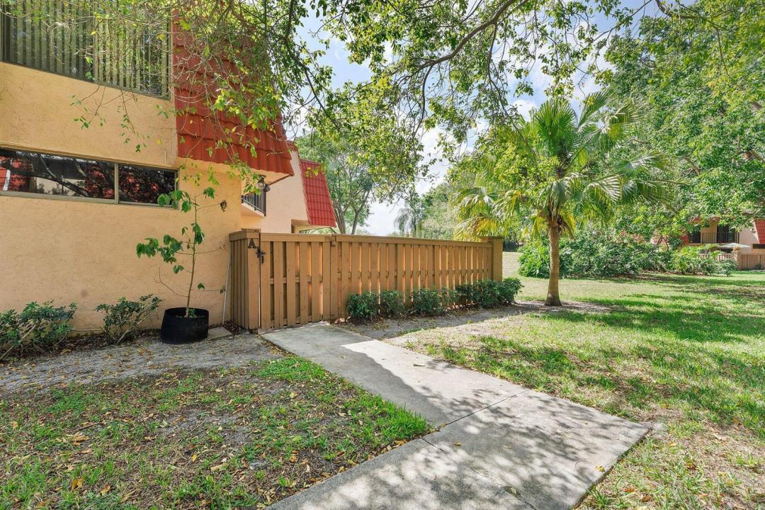 8195 SEVERN Drive A, Boca Raton, Floride 33433, États-Unis