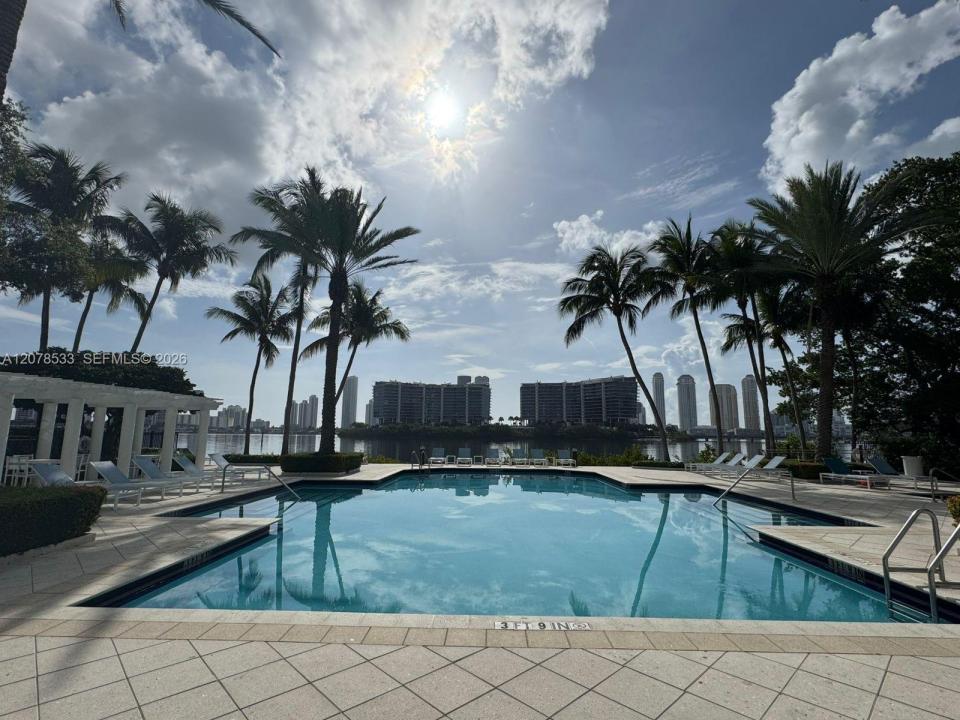 3235 NE 184th St 11103, Aventura, Floride 33160, États-Unis