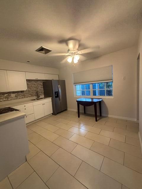 738 SW 5th Avenue, Hallandale Beach, Floride 33009, États-Unis