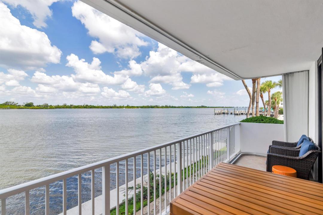 2860 S Ocean Boulevard 106, Palm Beach, Floryda 33480, USA