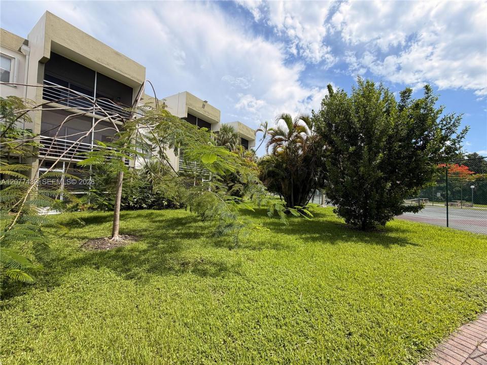 4235 N University Dr 103, Sunrise, Florida 33351, Stati Uniti