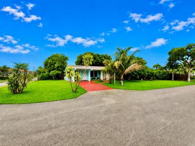 4940 SW 25th Ave, Dania Beach, Florida 33312, USA