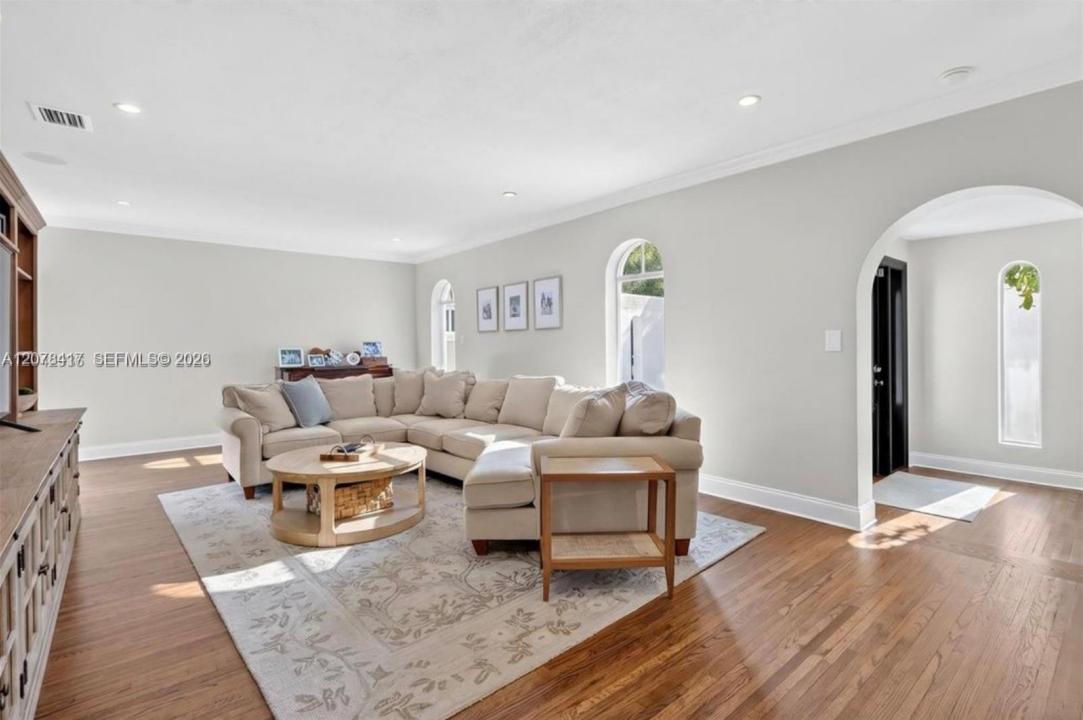 4943 Riviera Dr -, Coral Gables, Floride 33146, États-Unis