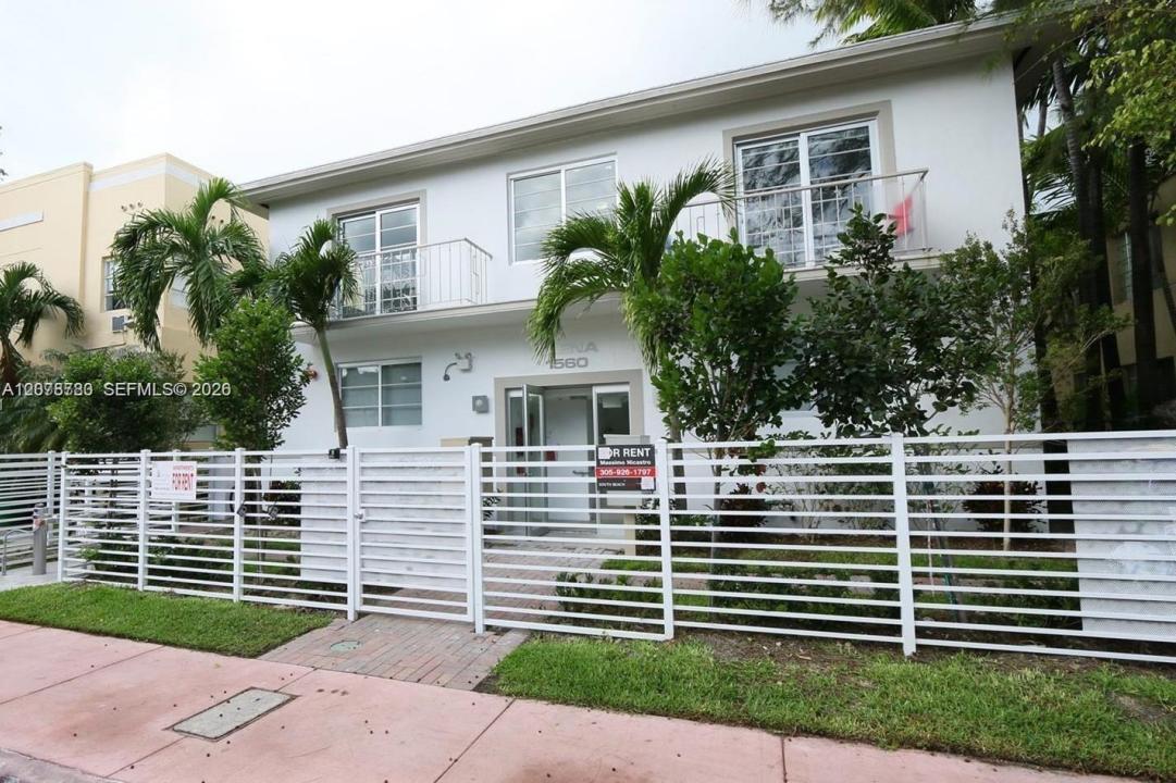 1560 Meridian Ave 110, Miami Beach, Florida 33139, Stati Uniti
