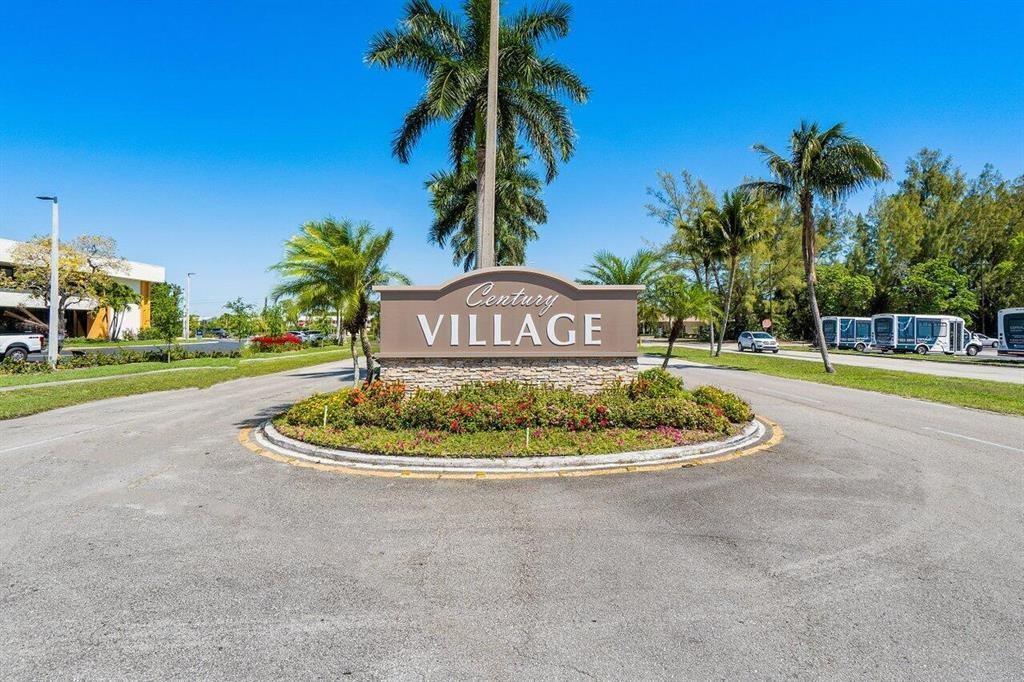 211 GREENBRIER A 211, West Palm Beach, Florida 33417, USA