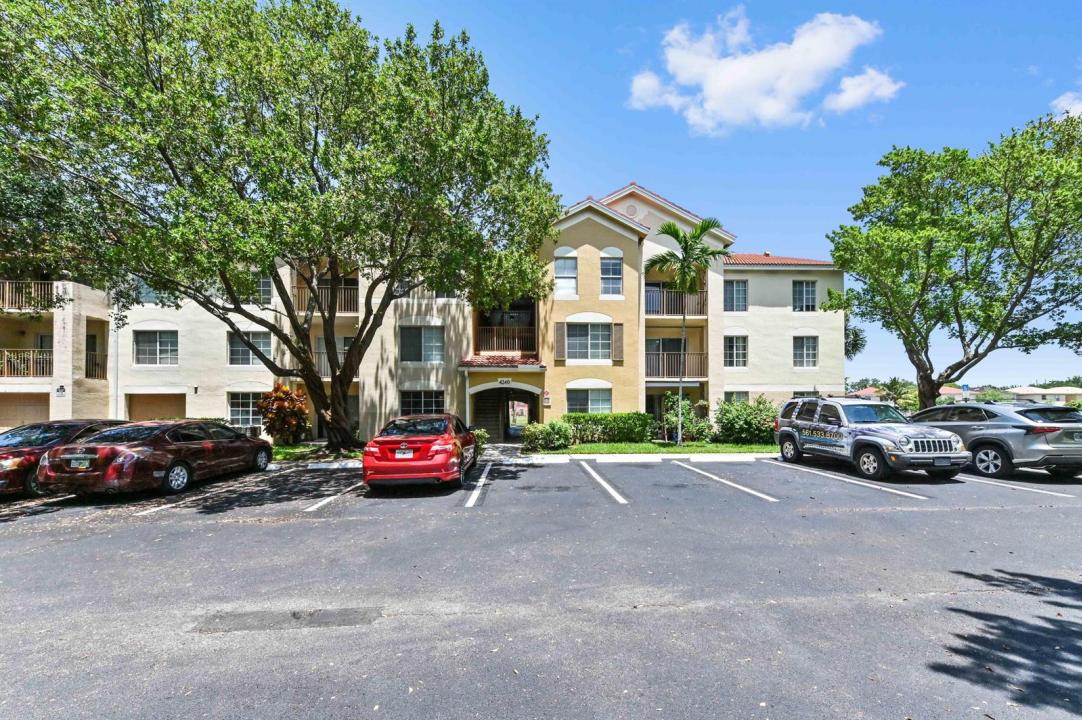 4240 San Marino Boulevard 108, West Palm Beach, Flórida 33409, Estados Unidos