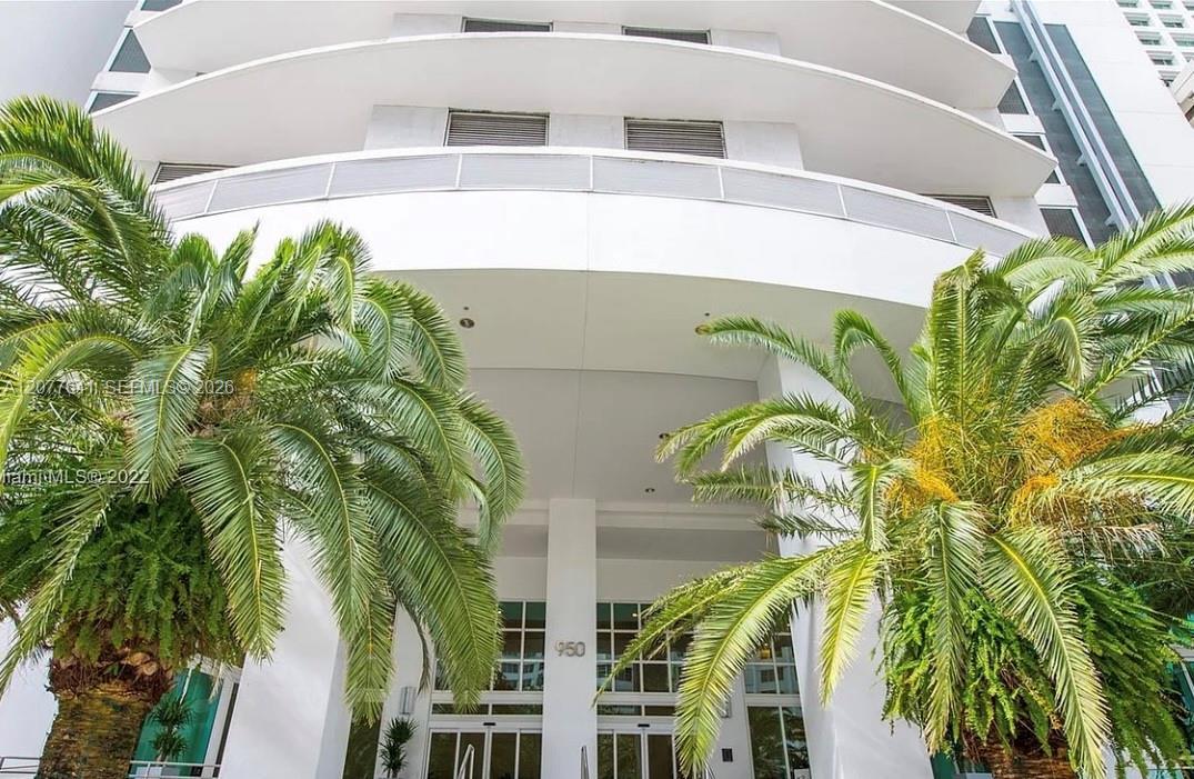 950 Brickell Bay Dr 902, Miami, Floryda 33131, USA
