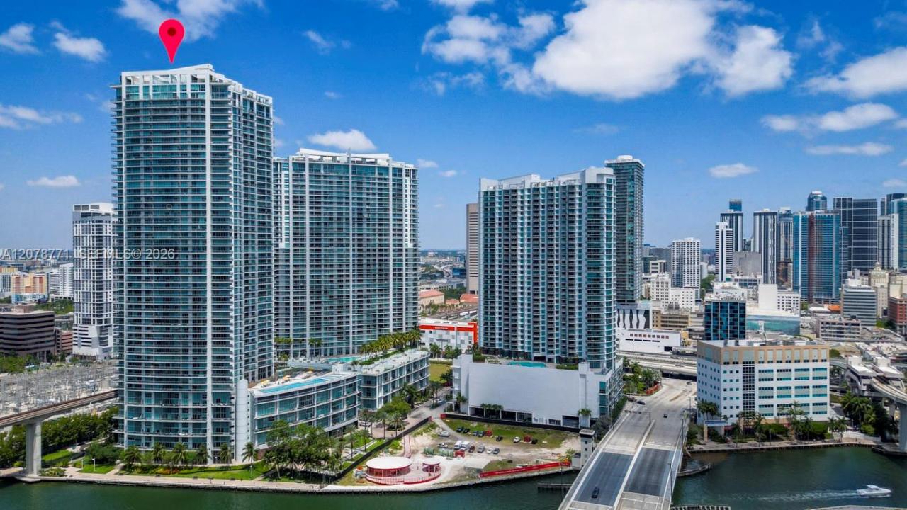 92 SW 3rd St 1403, Miami, Florida 33130, Stati Uniti