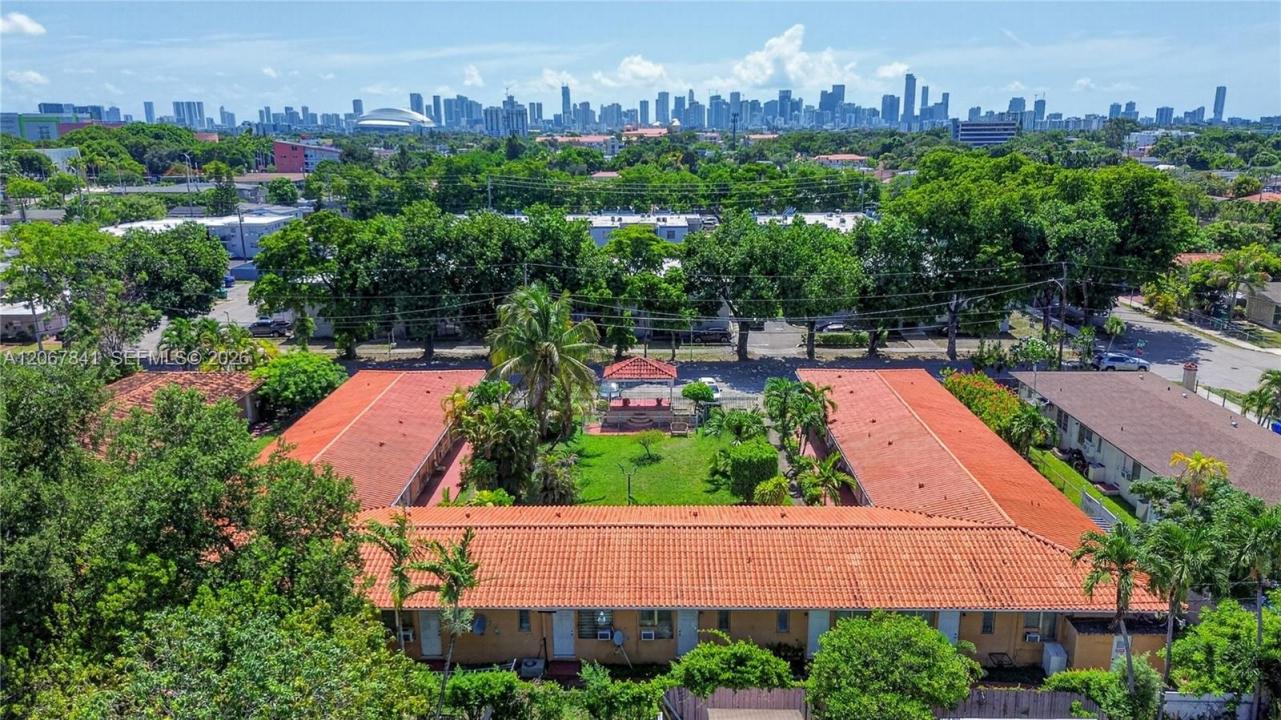 140 SW 30th Ct 134, Miami, Floride 33135, États-Unis
