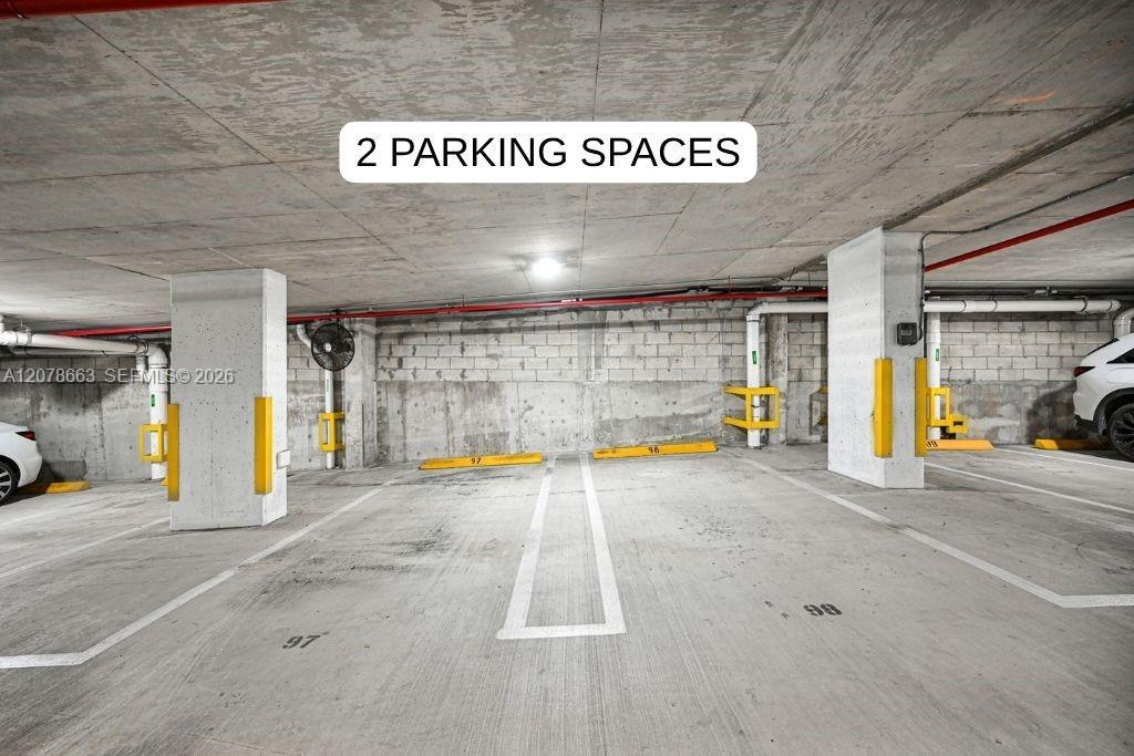 1600 SW 1st Ave 802, Miami, Florida 33129, Stati Uniti