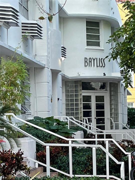 500 14th St 106, Miami Beach, Florida 33139, USA