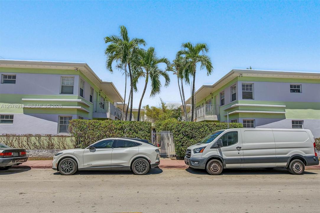 915 8th St 102, Miami Beach, Floride 33139, États-Unis