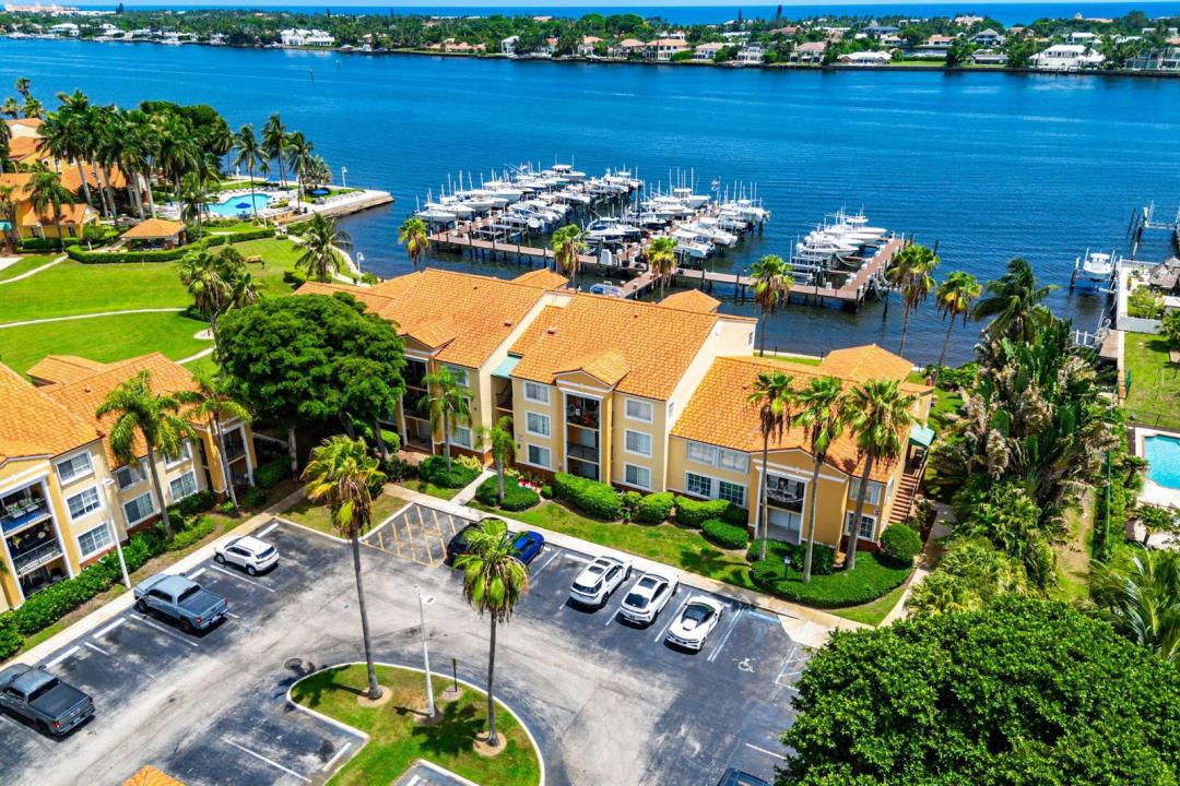 167 Yacht Club Way 205, Hypoluxo, Floride 33462, États-Unis
