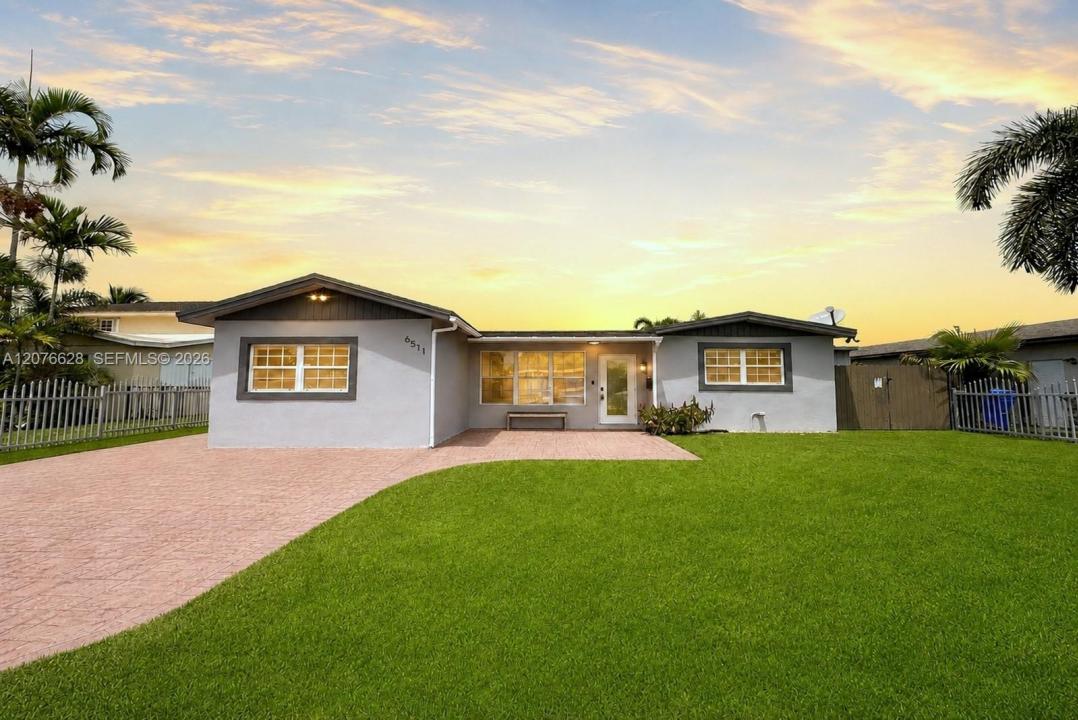 6511 Park St, Hollywood, Floride 33024, États-Unis