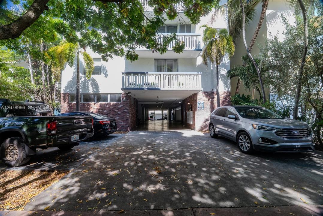921 Jefferson Ave 3C, Miami Beach, Florida 33139, USA