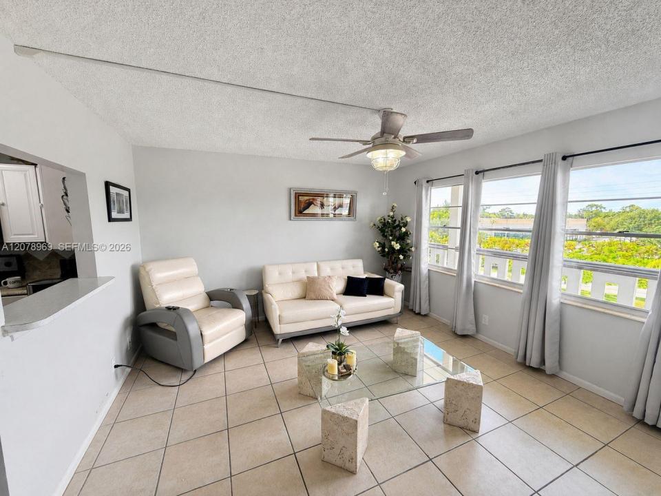 425 Southampton B 425, West Palm Beach, Floride 33417, États-Unis