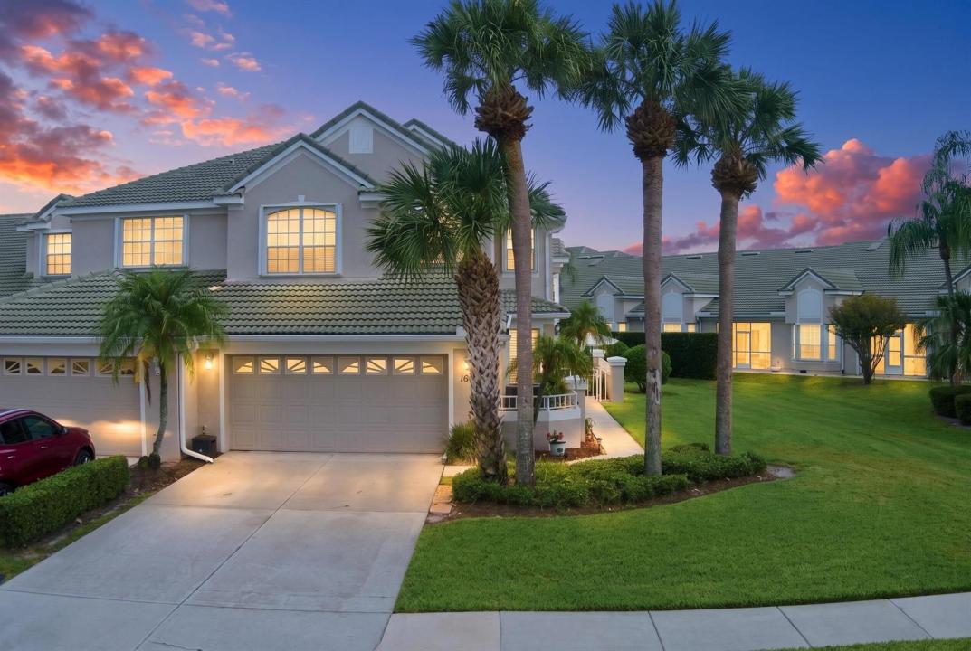 1686 SW Harbour Isles Circle, Port St. Lucie, Florida 34986, USA