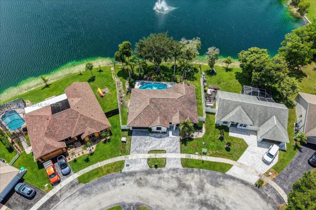 15056 SW 10th St, Sunrise, Florida 33326, HOA KỲ