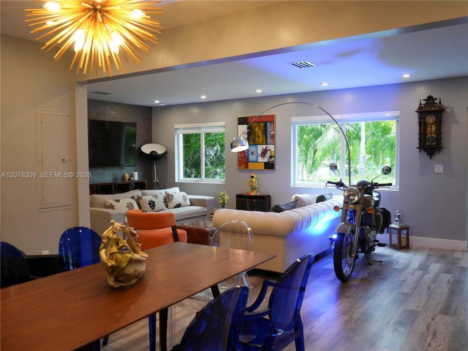 12015 NE 10 Ave, Biscayne Park, Floride 33161, États-Unis