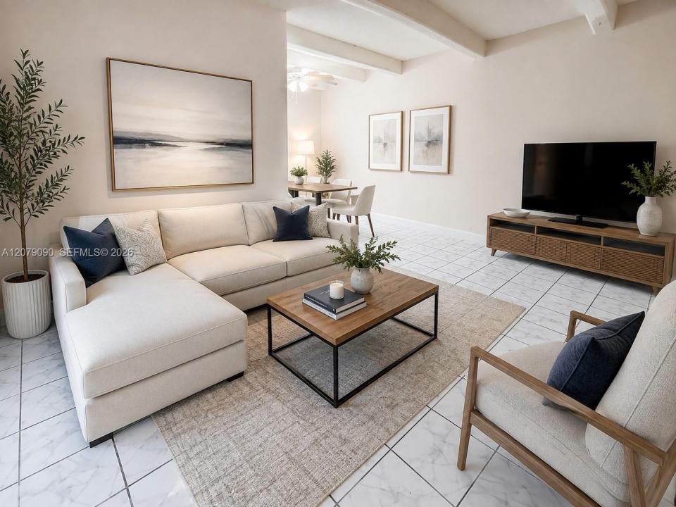 7500 SW 59th Pl 106, South Miami, Florida 33143, USA