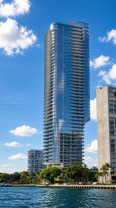 175 SE 25th rd 504, Miami, Florida 33131, Stati Uniti