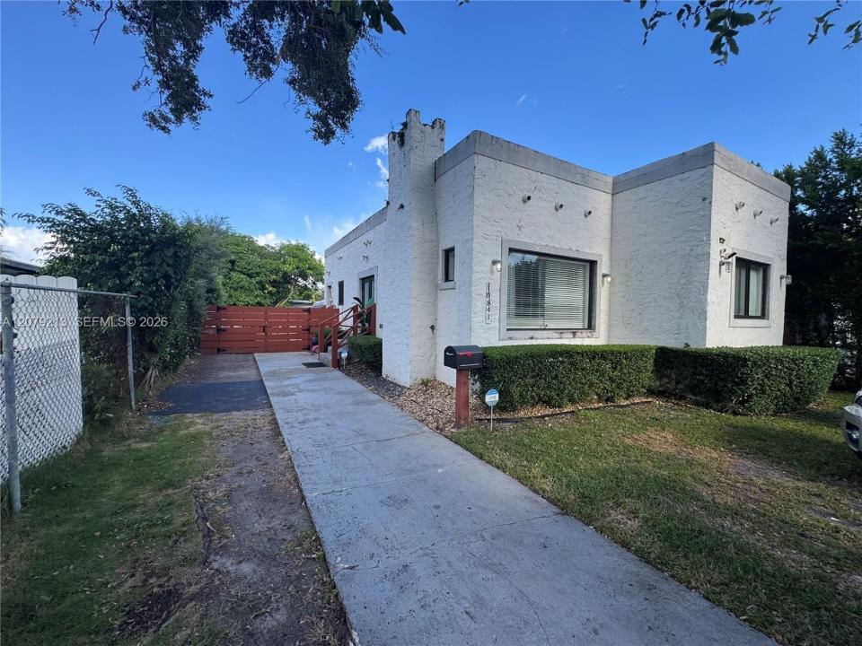 10841 NE 2nd Pl, Miami, Floride 33161, États-Unis