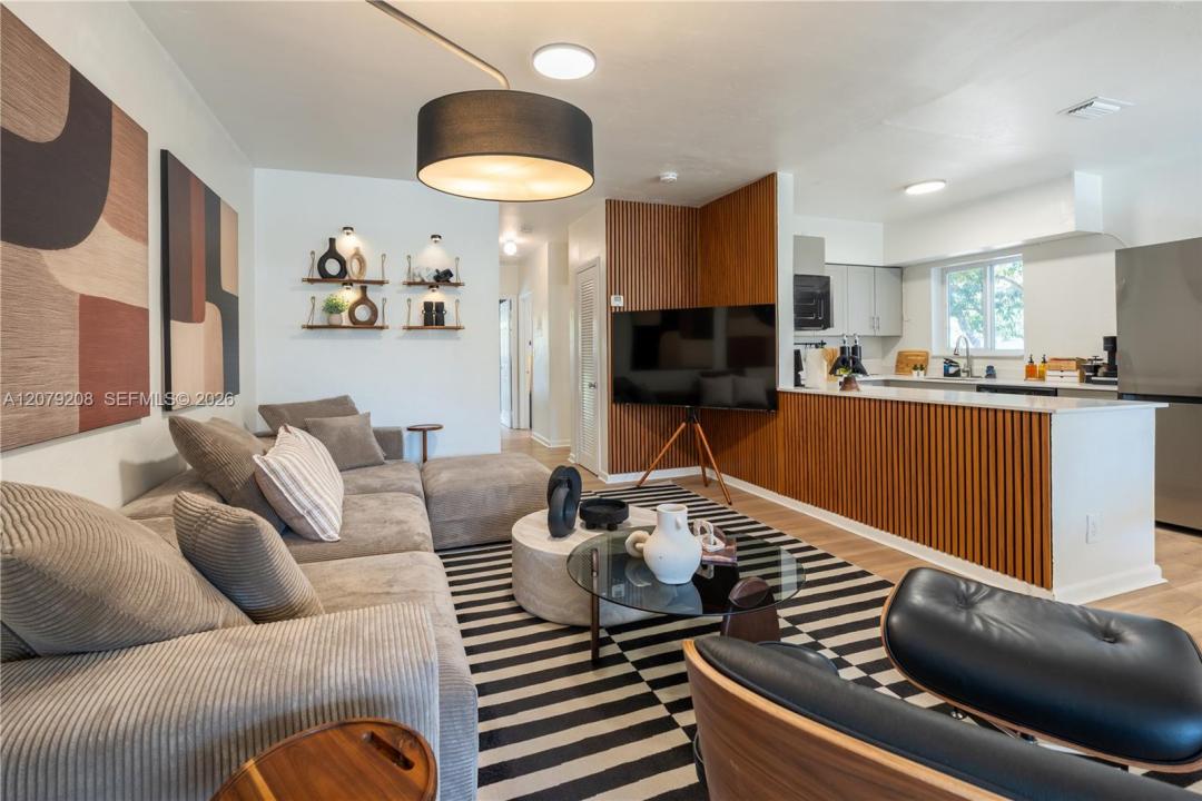 1317 NE 116th St 1317, Miami, Florida 33161, Stati Uniti