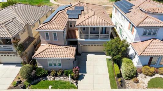 GRAYHAWK CT., Dublin, Californie 94568-776, États-Unis