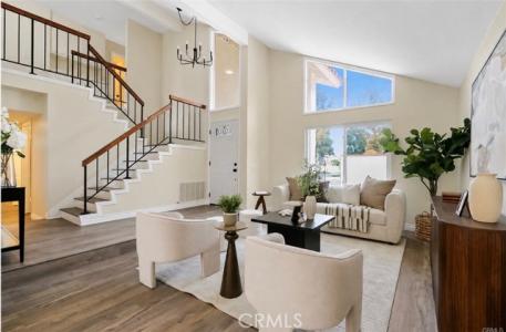 Paseo Granada, Cerritos, Kaliforniya 90703, Amerika Birleşik Devletleri