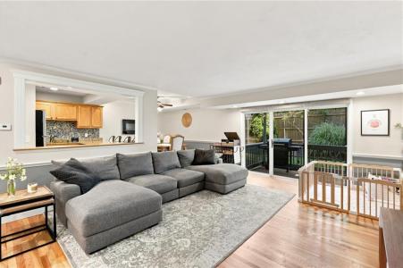 125 Van Zandt Avenue 201, Newport, Rhode Island 02840, USA