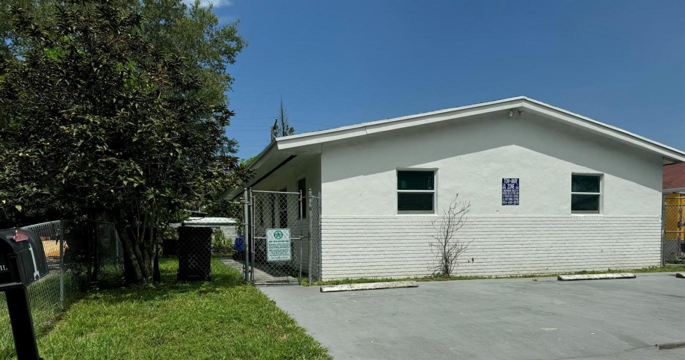 721 NW 19th Terrace 1-2, Fort Lauderdale, فلوريدا 33311, الولايات المتحدة