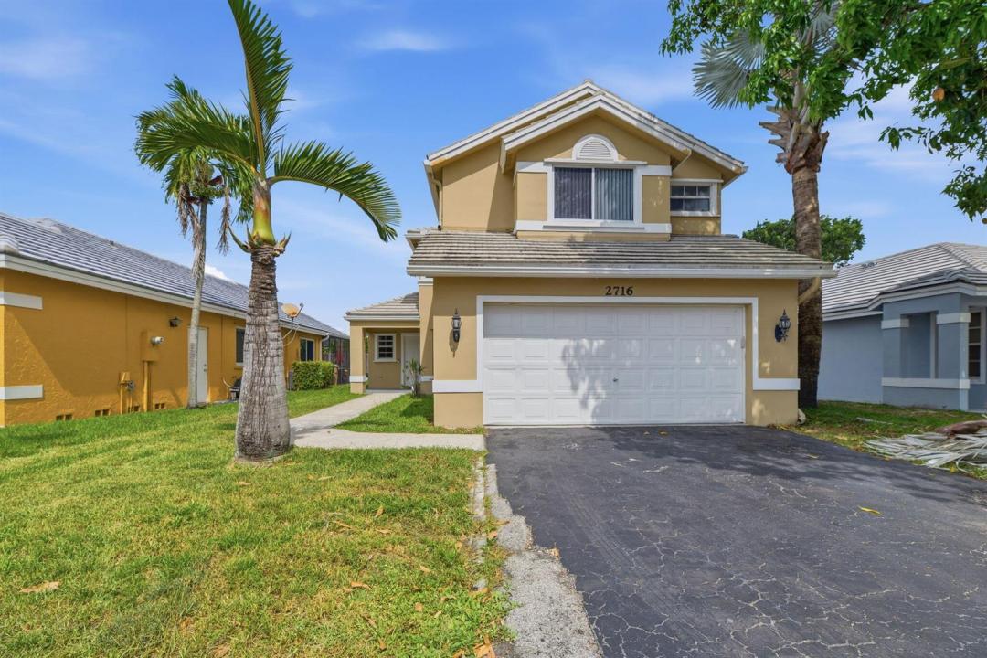 2716 Arrowwood Court, Davie, פלורידה 33328, ארצות הברית של אמריקה