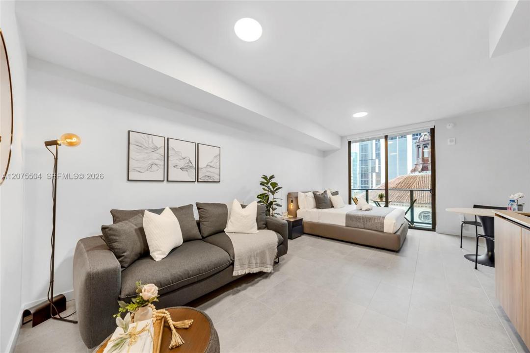 121 NE 5th St 707, Miami, Floride 33132, États-Unis