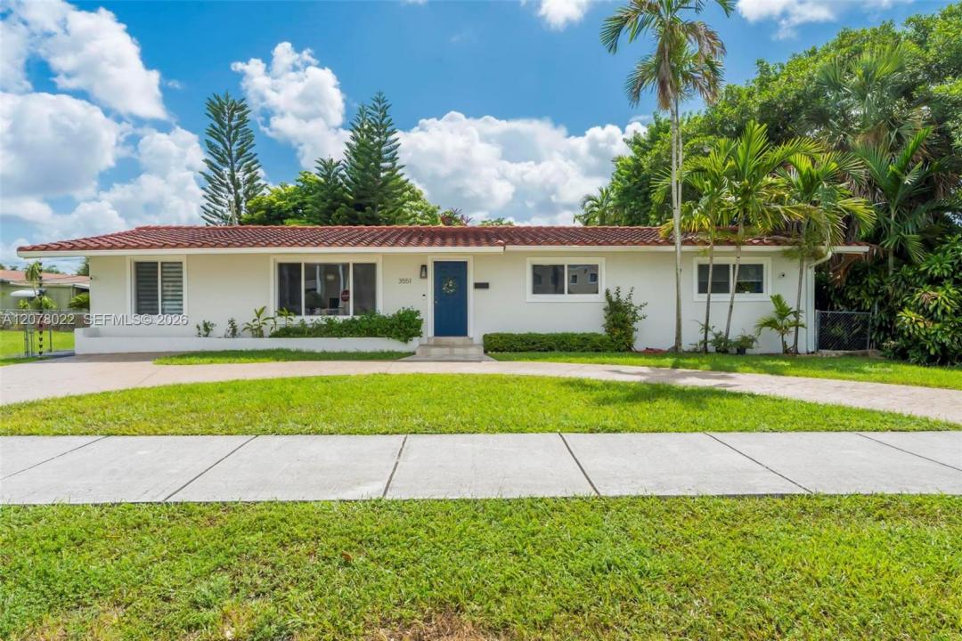 3551 SW 97th Ave, Miami, Florida 33165, USA