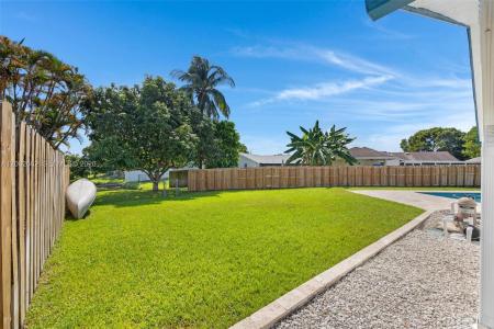 2760 SW 86th Way, Davie, Florida 33328, USA