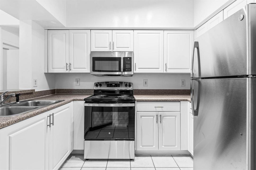 1961 BRANDYWINE Road 304, West Palm Beach, Floride 33409, États-Unis