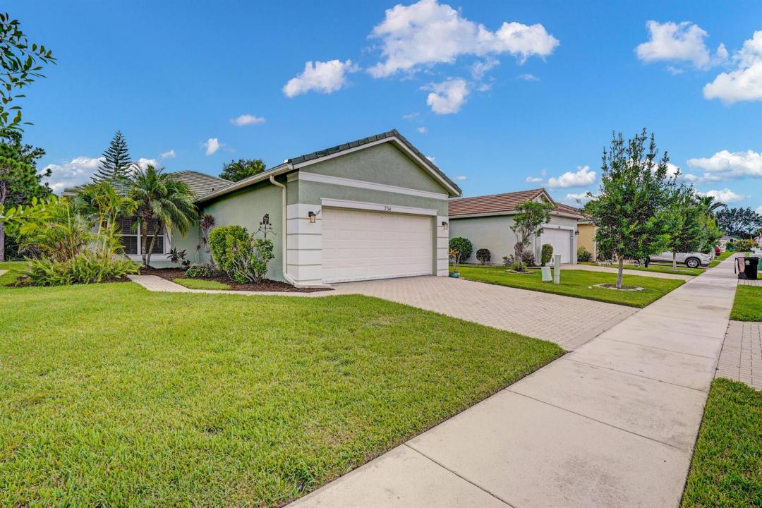 734 SW Rocky Bayou Terrace, Port St. Lucie, 플로리다 34986, 미국