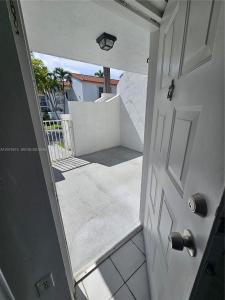 7611 SW 153rd Ct 103, Kendall, Florida 33193, Amerika Birleşik Devletleri
