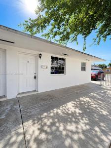 10841 SW 7th St 1, Sweetwater, Florida 33174, Stati Uniti