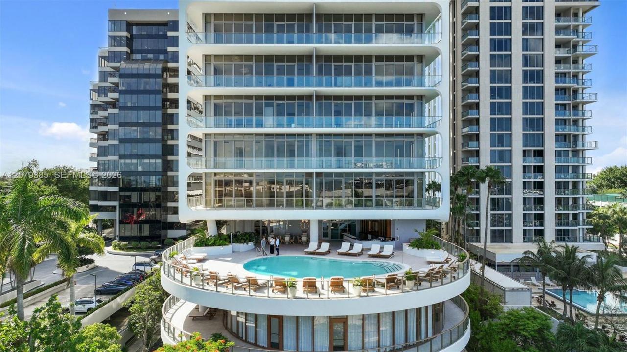 2678 Tigertail Ave 1705, Miami, Floride 33133, États-Unis